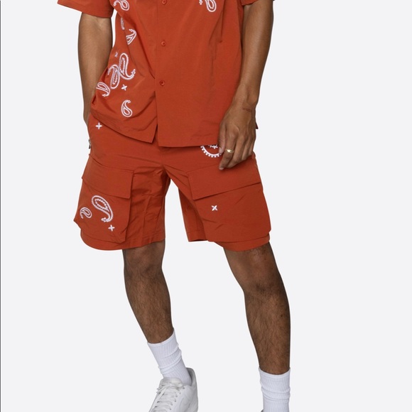 EASTON SHORTS [RUST] - Picture 2 of 4